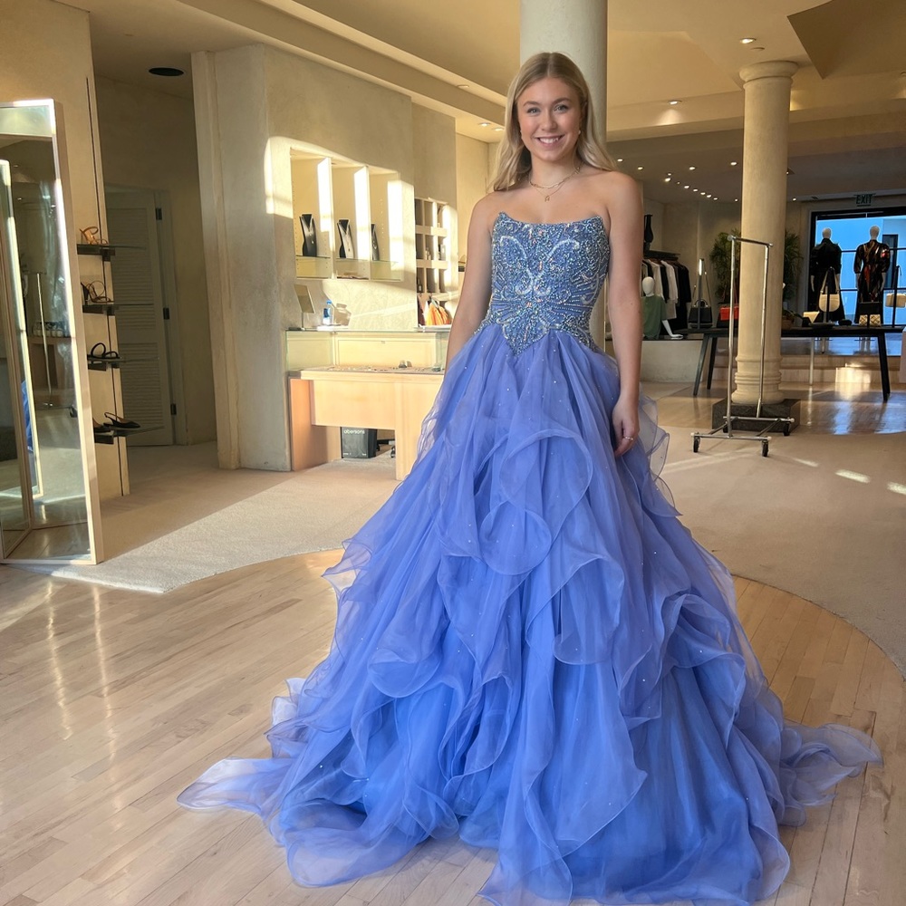 Size 0 Custom Couture Sherri Hill Ballgown